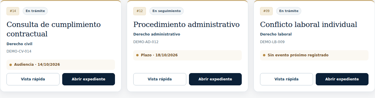 Tarjetas demostrativas de expedientes jurídicos, sus estados y accesos a vista rápida.